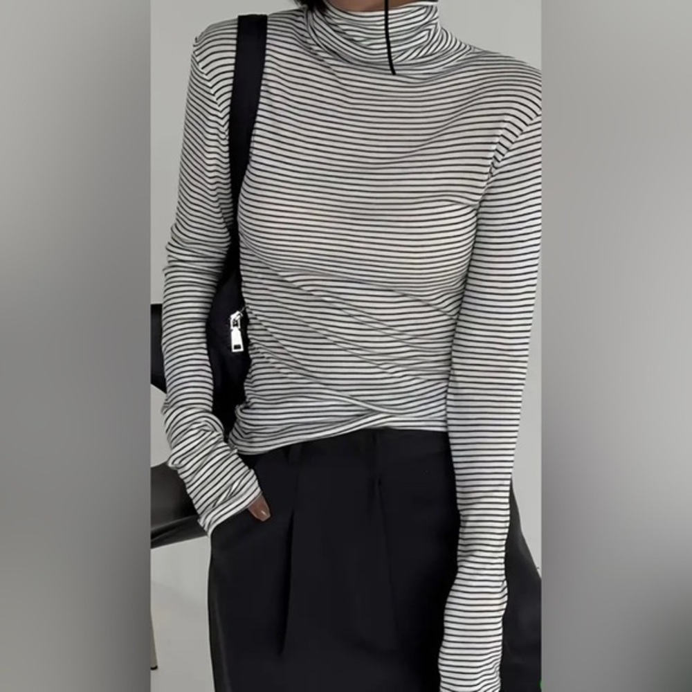 Talbots black, white striped stretch, turtleneck, size small petite